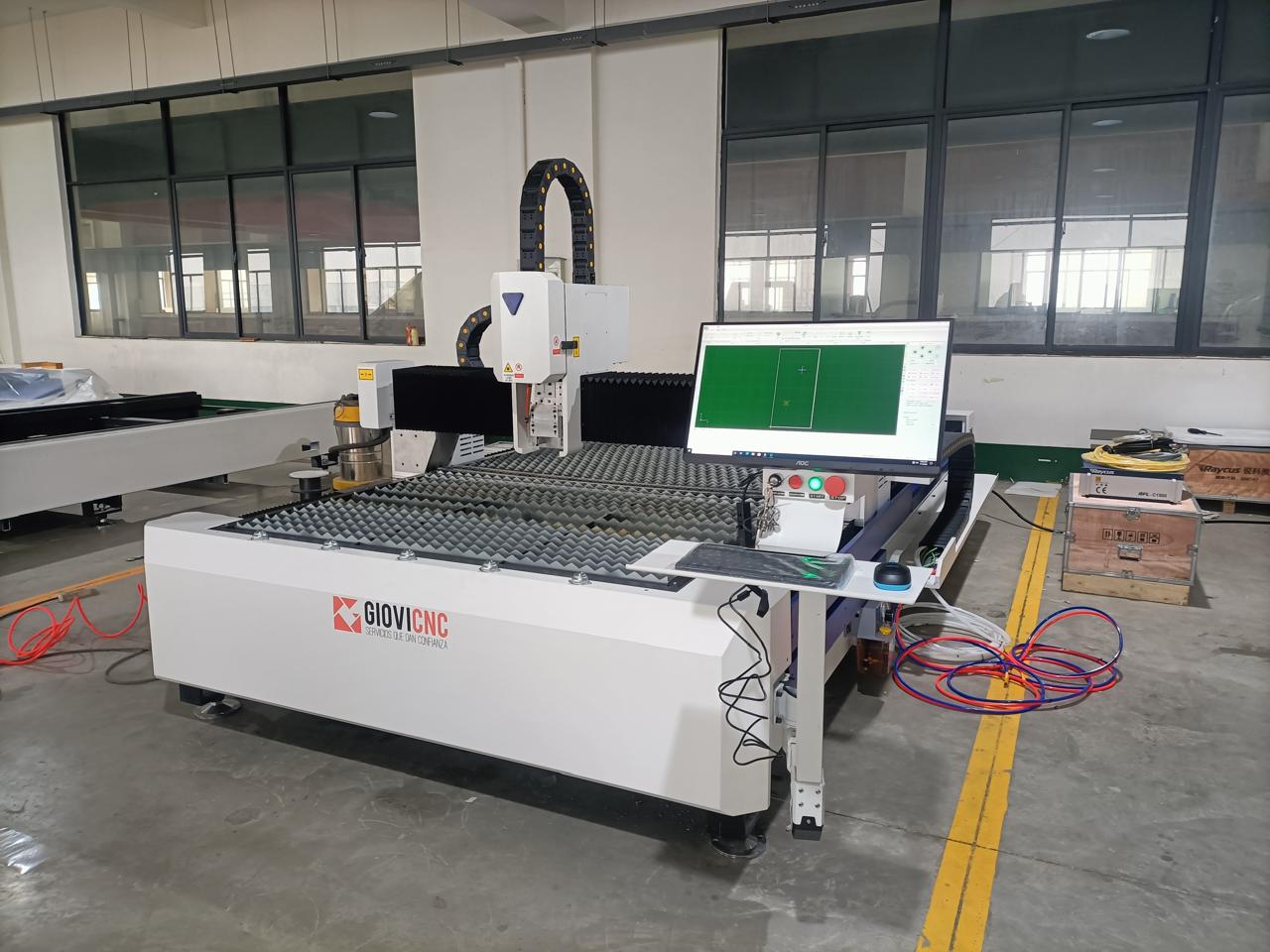 Láser FIBRA 1530 de 1500W